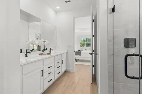 5724 Dallas Boulevard Orlando FL 32833