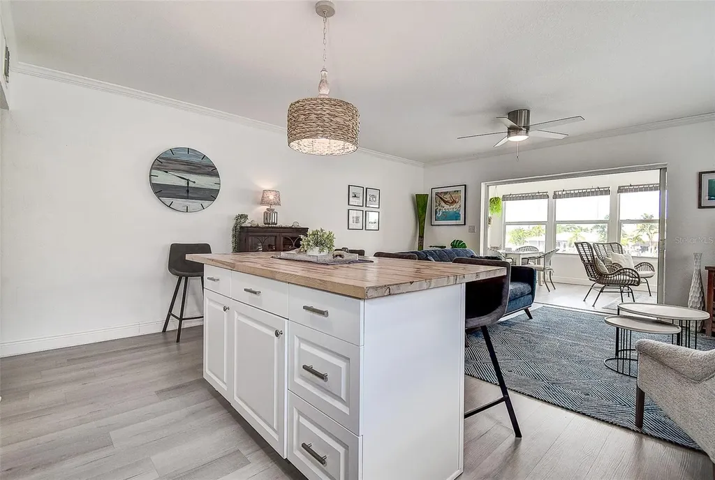 11975 3rd Street E Treasure Island FL 33706