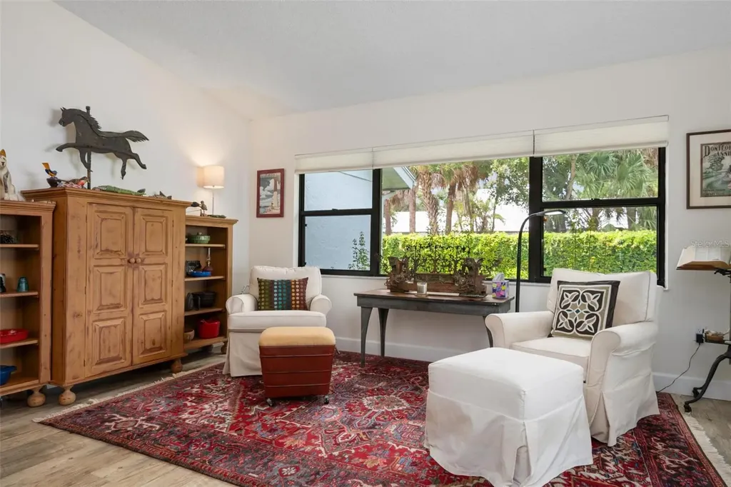 2644 Moss Oak Drive Sarasota FL 34231