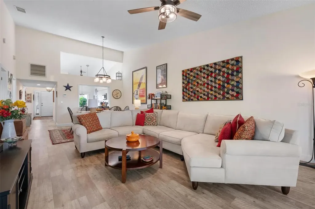 2644 Moss Oak Drive Sarasota FL 34231