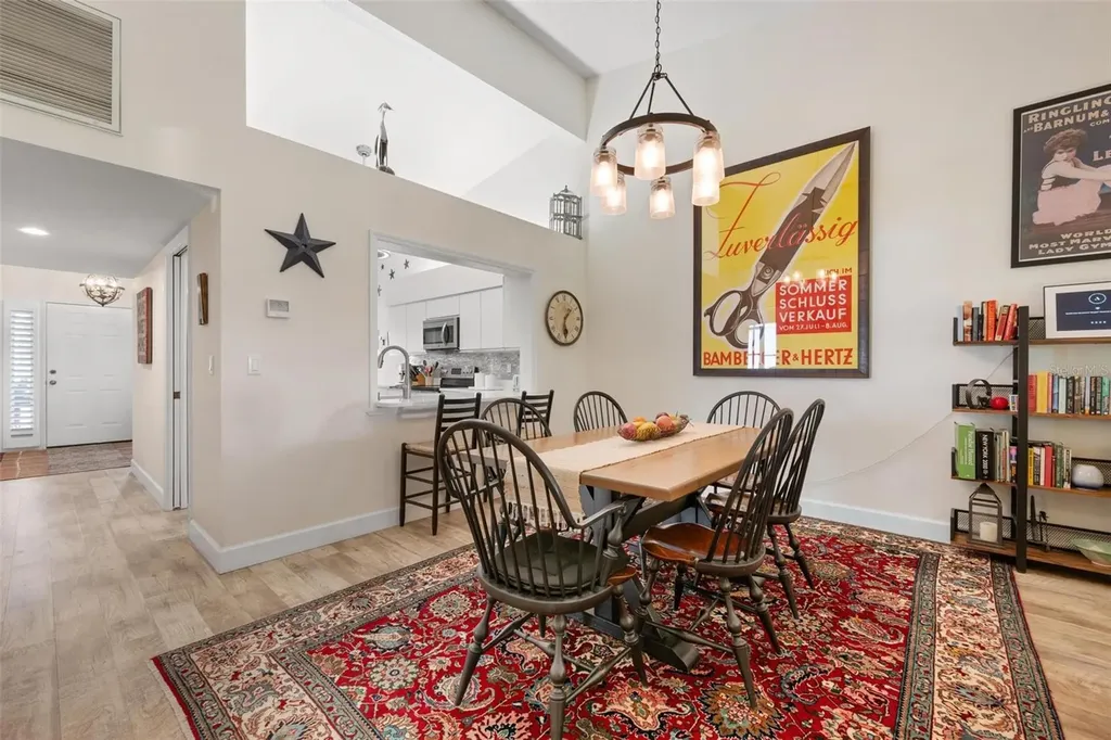 2644 Moss Oak Drive Sarasota FL 34231