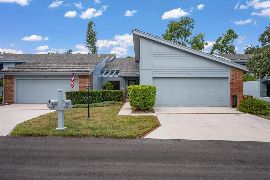 2644 Moss Oak Drive Sarasota FL 34231