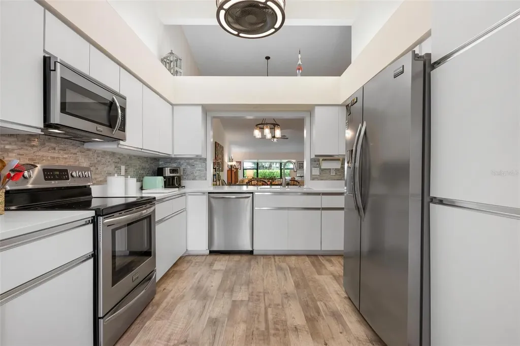 2644 Moss Oak Drive Sarasota FL 34231