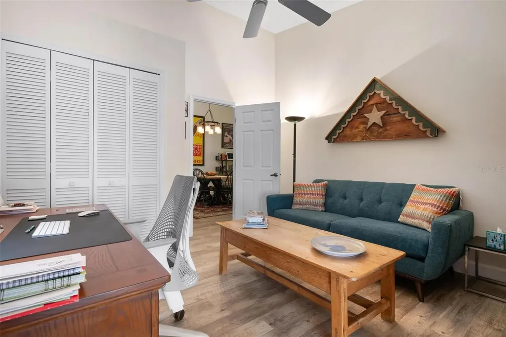 2644 Moss Oak Drive Sarasota FL 34231