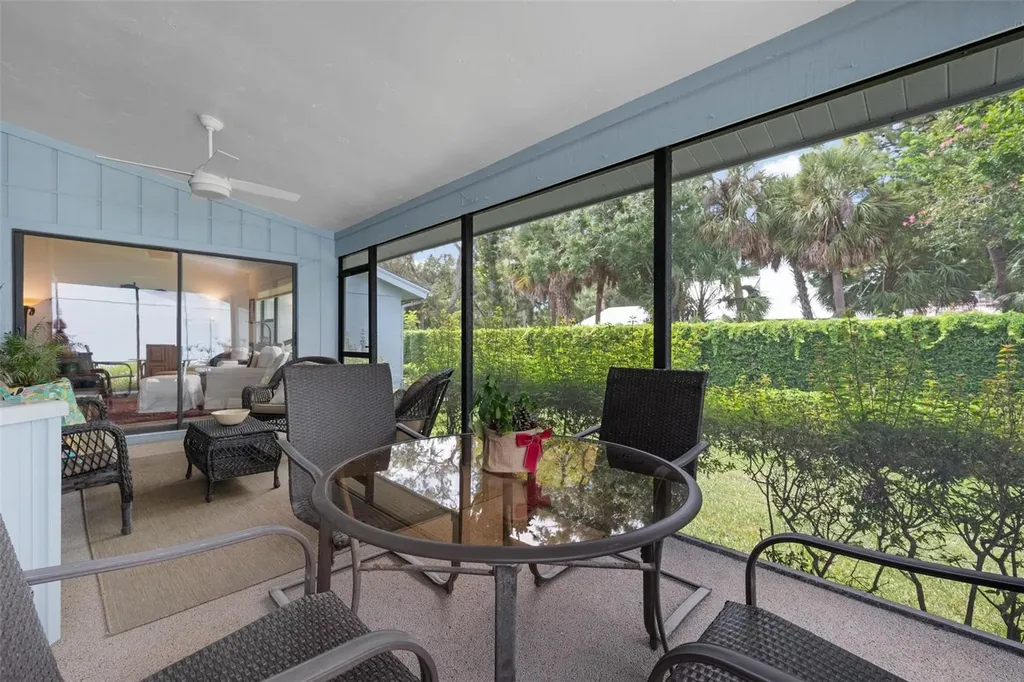 2644 Moss Oak Drive Sarasota FL 34231