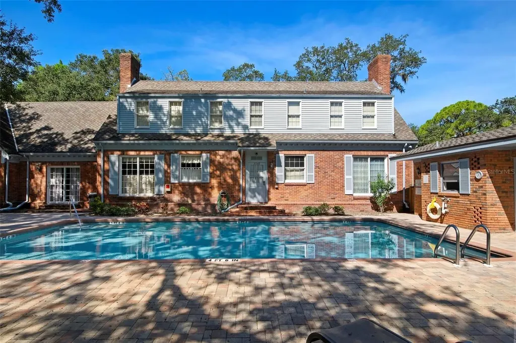 2644 Moss Oak Drive Sarasota FL 34231