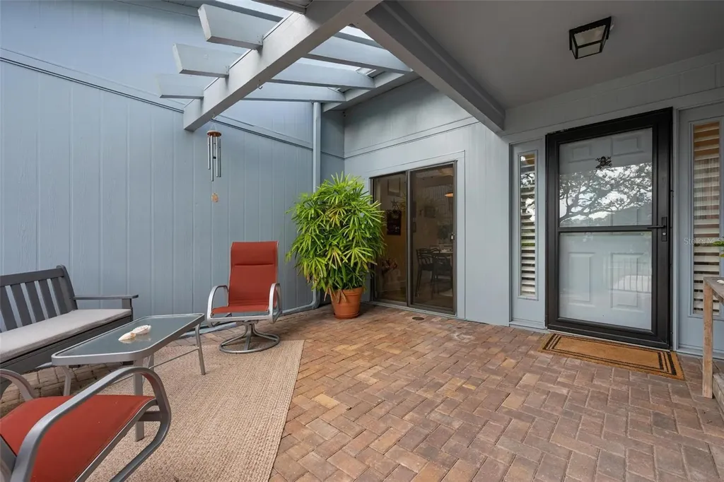 2644 Moss Oak Drive Sarasota FL 34231