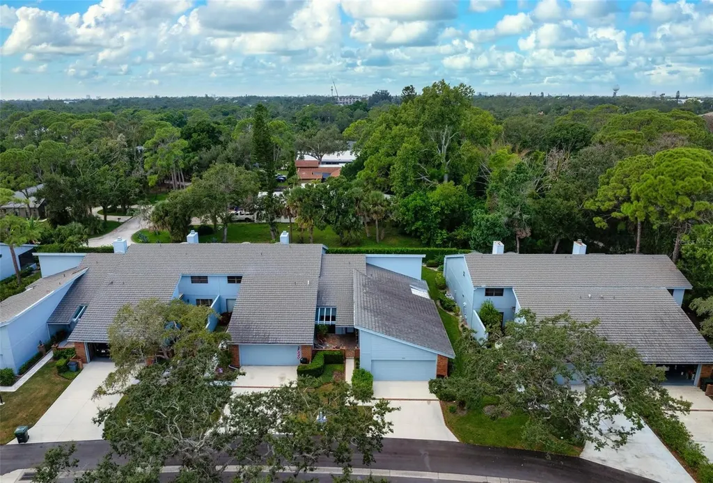 2644 Moss Oak Drive Sarasota FL 34231