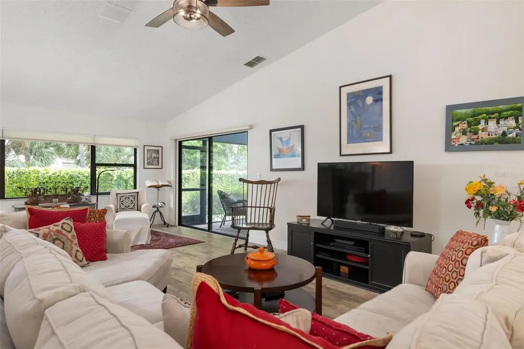 2644 Moss Oak Drive Sarasota FL 34231