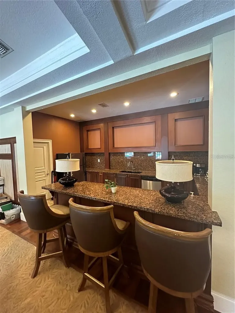 5108 Conroy Road Orlando FL 32811