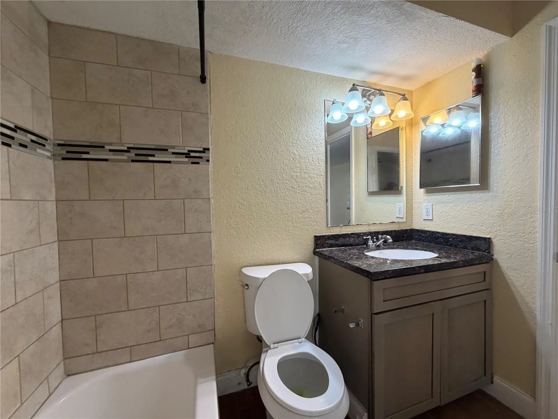 5108 Conroy Road Orlando FL 32811