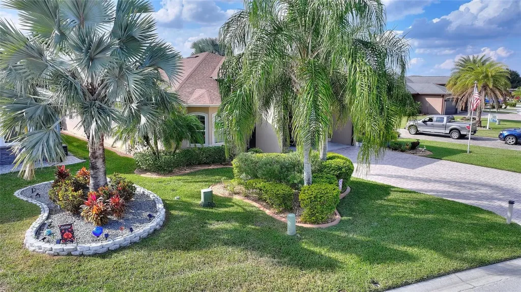 548 Narrow Pond Road Polk City FL 33868