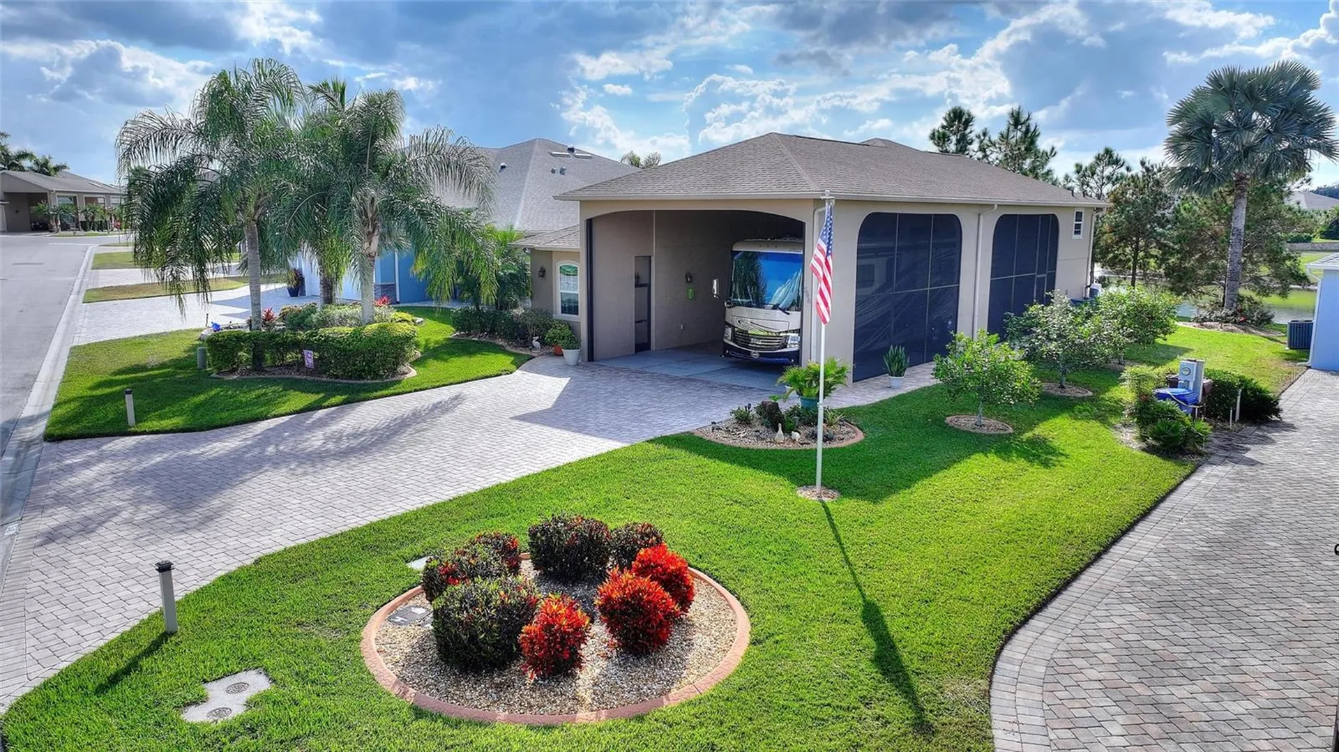 548 Narrow Pond Road Polk City FL 33868