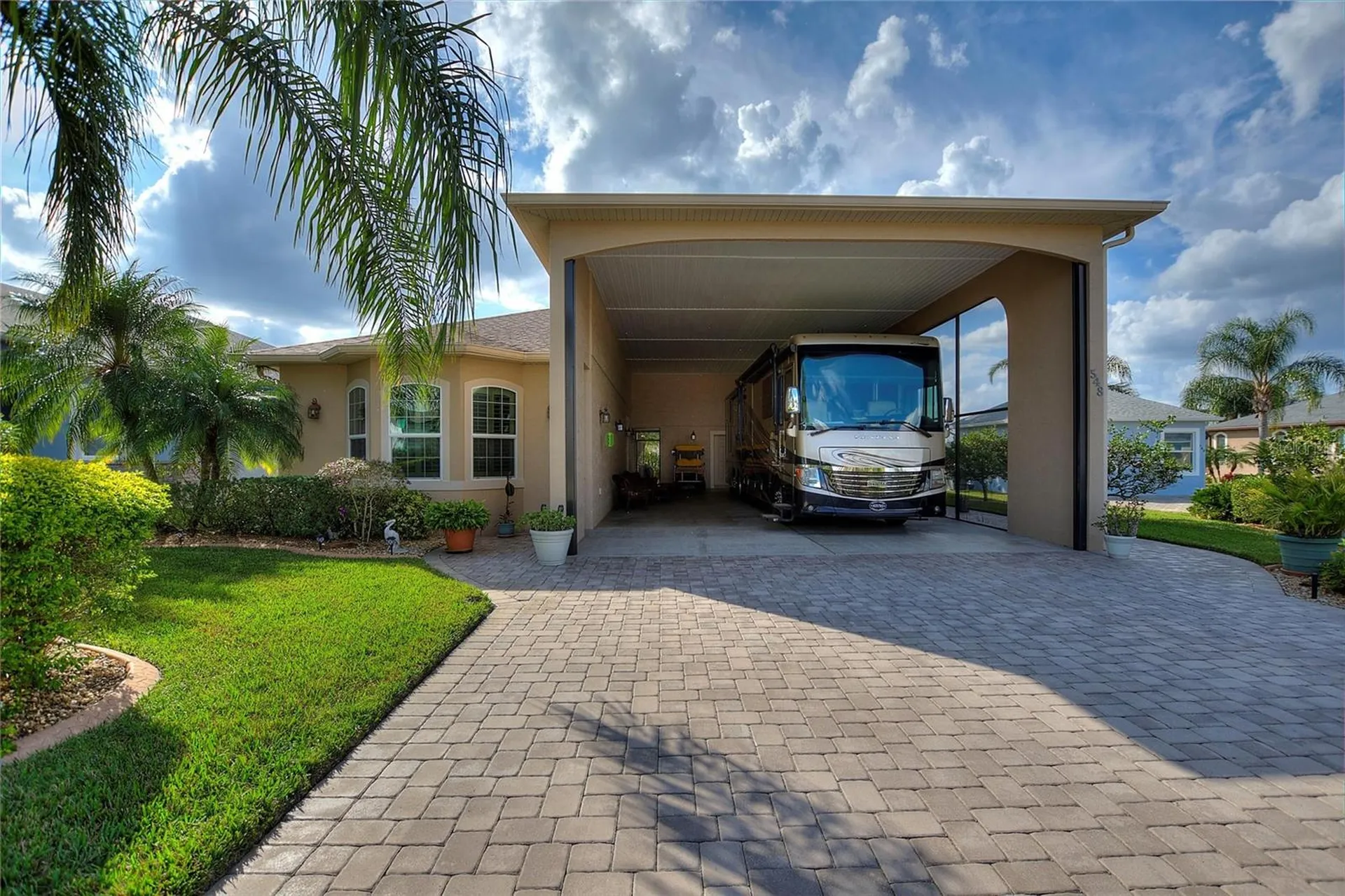 548 Narrow Pond Road Polk City FL 33868