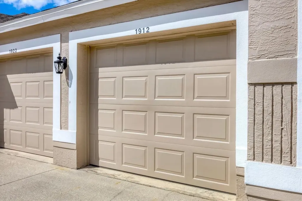 9590 High Gate Drive Sarasota FL 34238