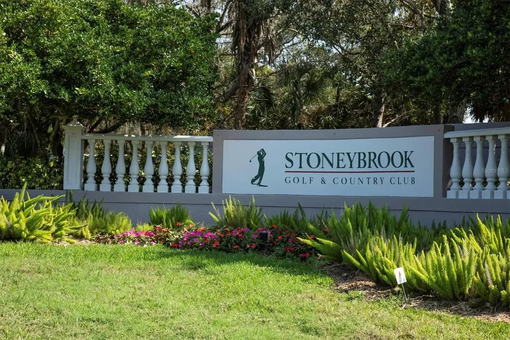 9590 High Gate Drive Sarasota FL 34238