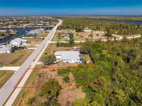 9346 St Paul Drive Port Charlotte FL 33981