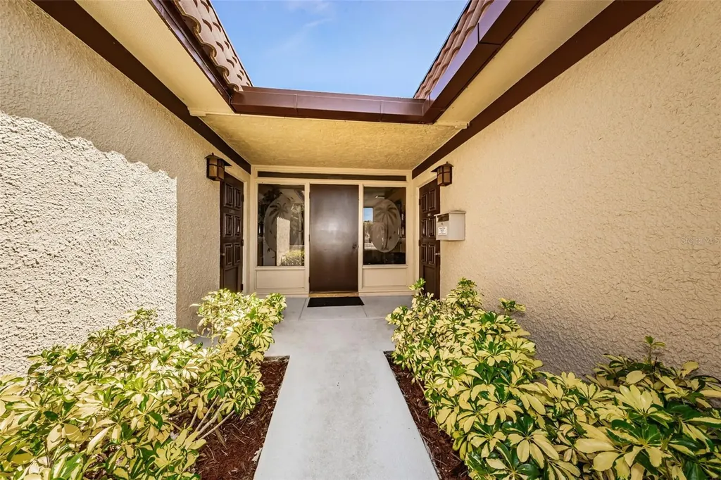 1701 Pinehurst Road Dunedin FL 34698