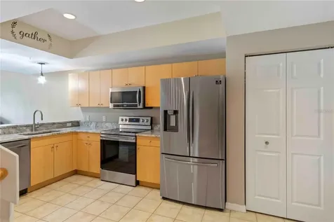 1186 Rio De Janeiro Avenue Punta Gorda FL 33983