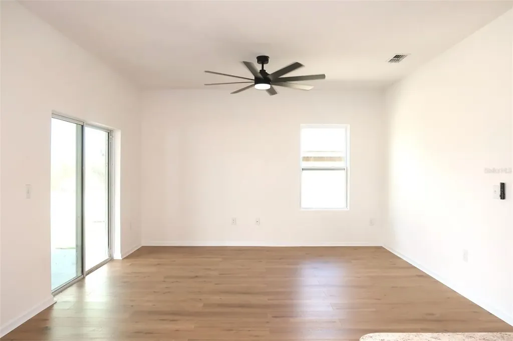 327 Eaglecrest Drive Haines City FL 33844