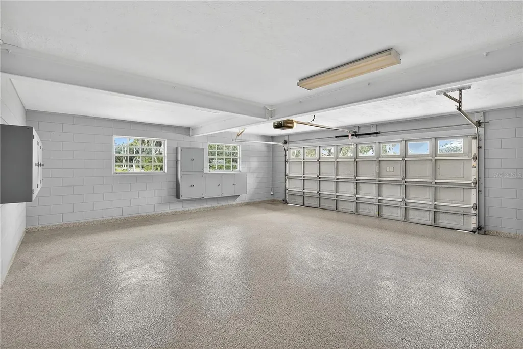 1502 Azalea Street Plant City FL 33563