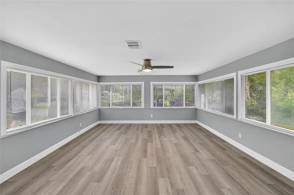 1502 Azalea Street Plant City FL 33563