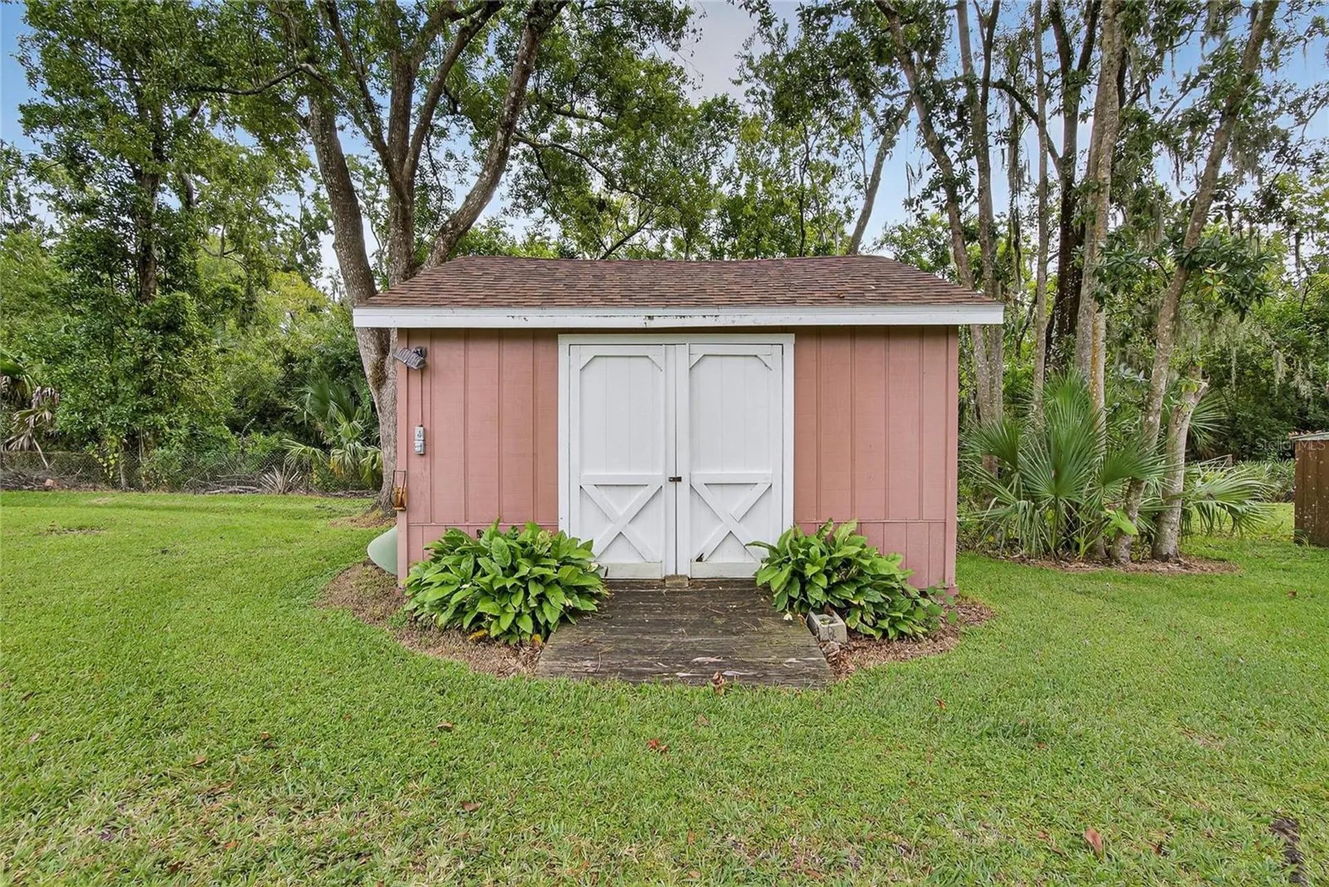 1502 Azalea Street Plant City FL 33563