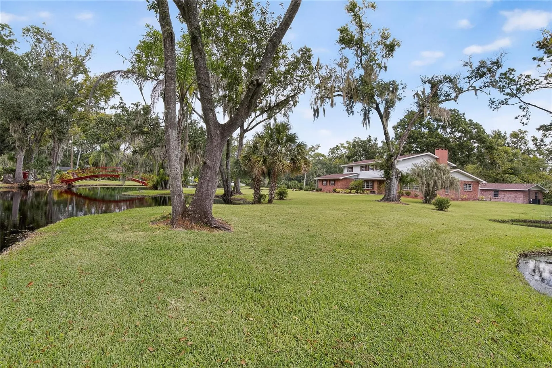 1502 Azalea Street Plant City FL 33563