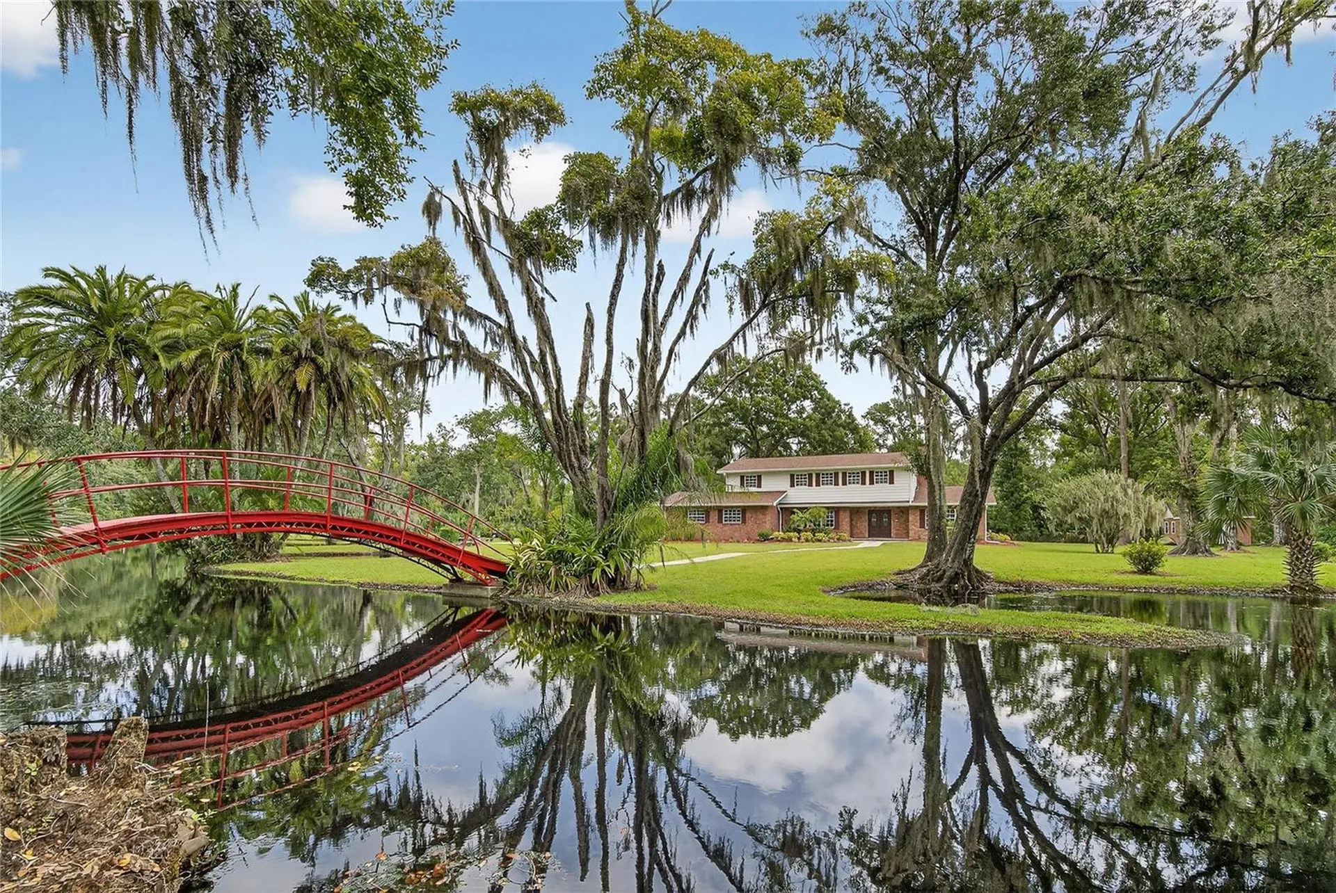 1502 Azalea Street Plant City FL 33563