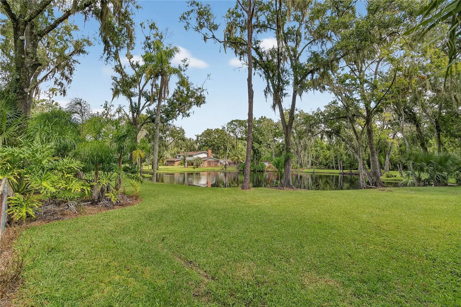 1502 Azalea Street Plant City FL 33563