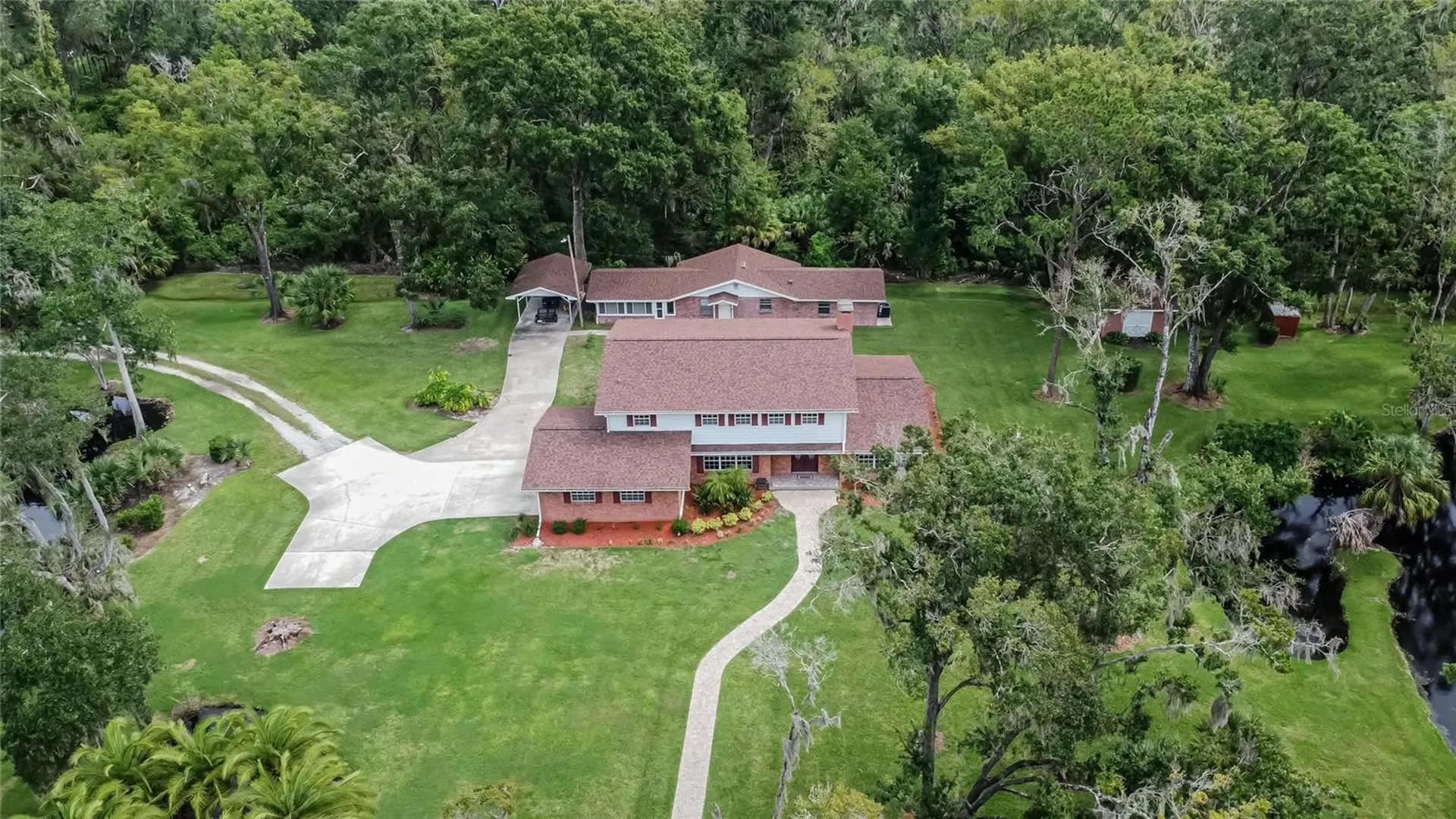 1502 Azalea Street Plant City FL 33563