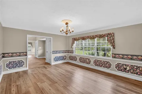 1502 Azalea Street Plant City FL 33563