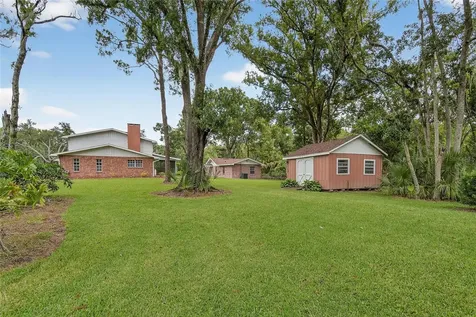 1502 Azalea Street Plant City FL 33563