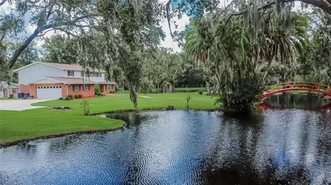 1502 Azalea Street Plant City FL 33563