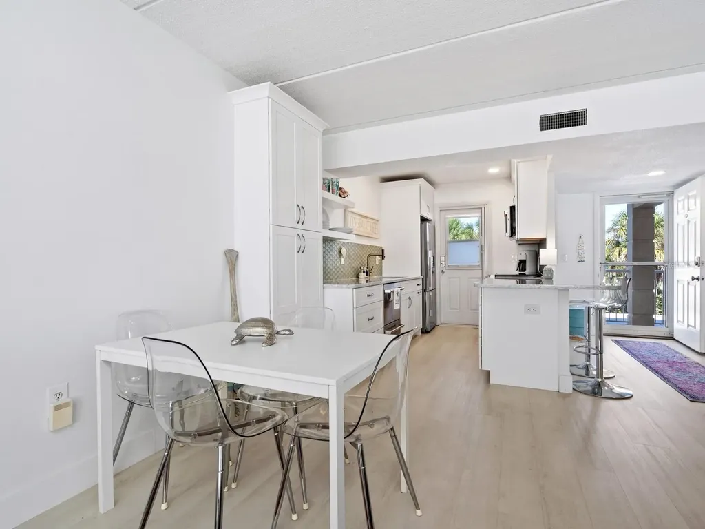 3802 Gulf Of Mexico Drive Longboat Key FL 34228