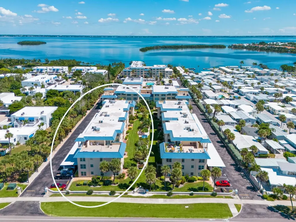 3802 Gulf Of Mexico Drive Longboat Key FL 34228