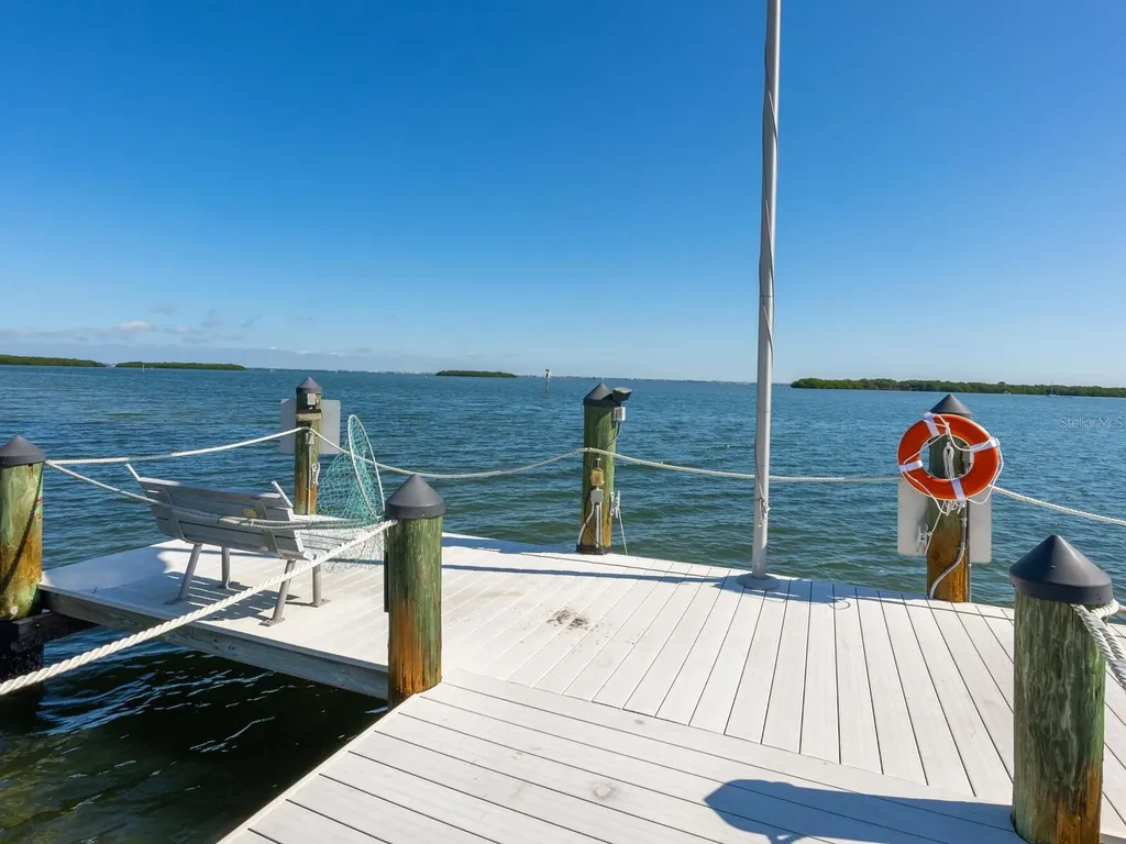 3802 Gulf Of Mexico Drive Longboat Key FL 34228