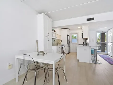 3802 Gulf Of Mexico Drive Longboat Key FL 34228