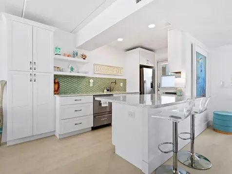 3802 Gulf Of Mexico Drive Longboat Key FL 34228