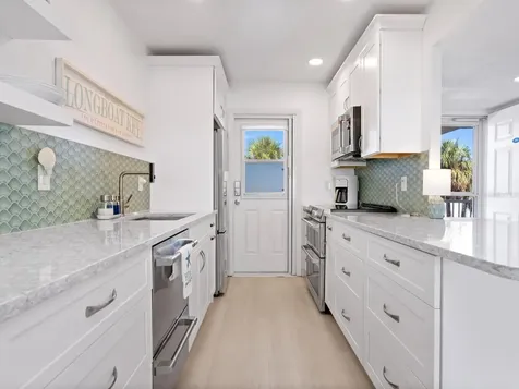 3802 Gulf Of Mexico Drive Longboat Key FL 34228