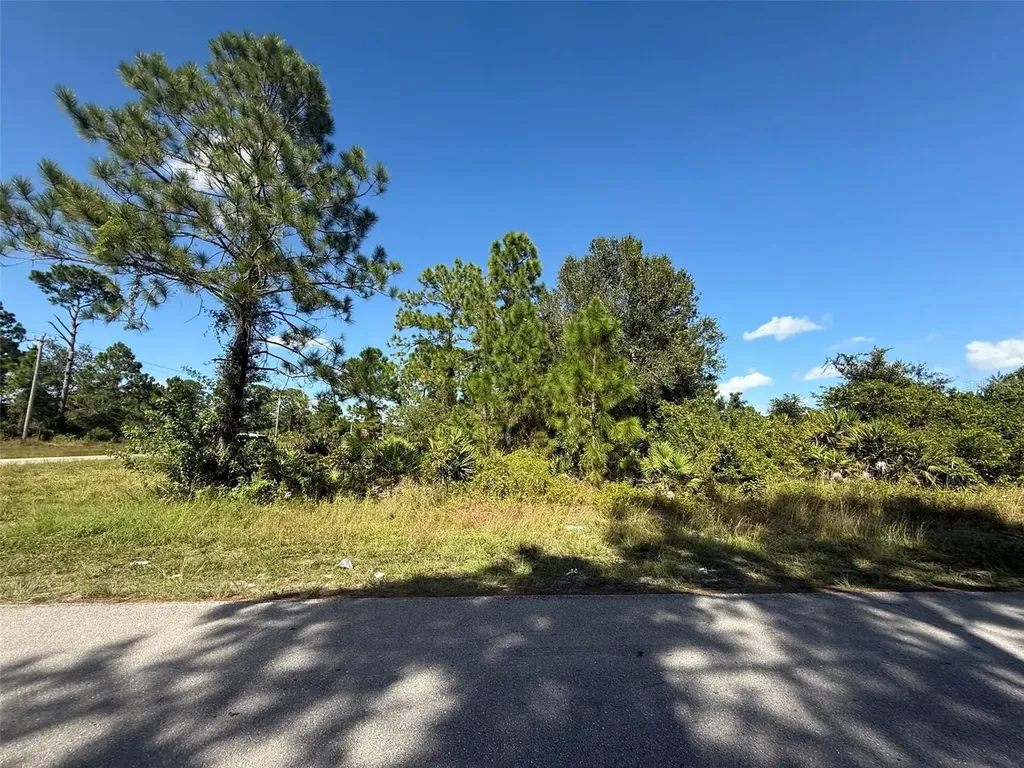 627 Columbus Boulevard S Lehigh Acres FL 33974