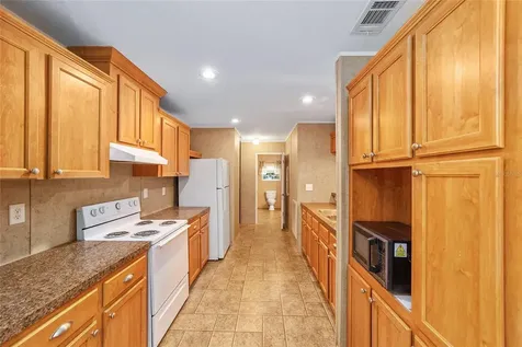 22936 NW 53rd Lane Newberry FL 32669