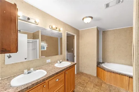 22936 NW 53rd Lane Newberry FL 32669