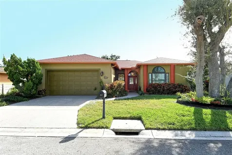919 65th Street NW Bradenton FL 34209