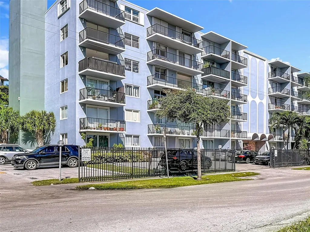 12500 NE 15th Avenue North Miami FL 33161