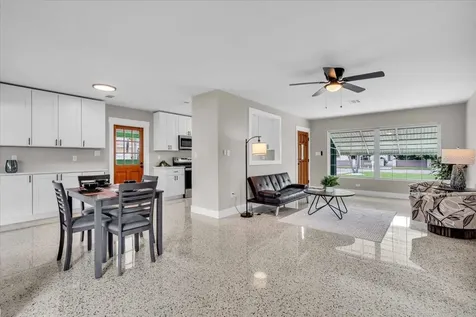 3002 58th Street S Gulfport FL 33707