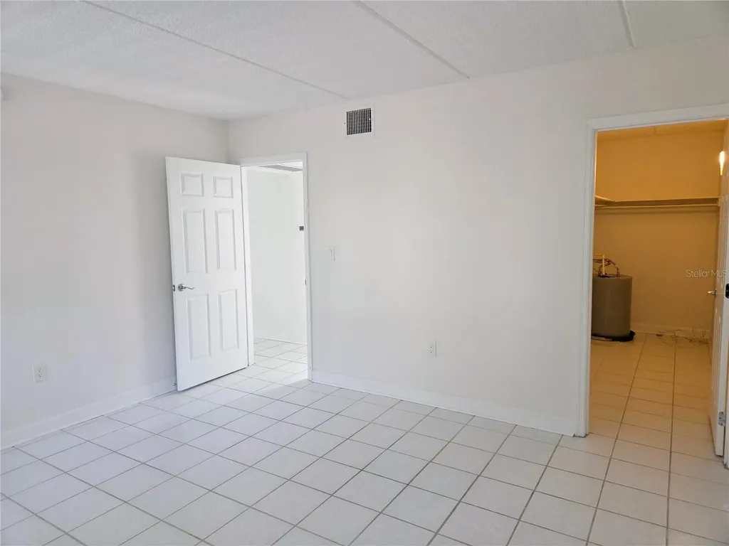 6930-A Place De La Paix South Pasadena FL 33707