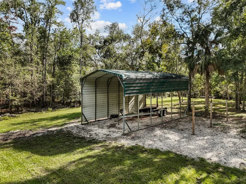 1069 SE Suwannee Trail Branford FL 32008