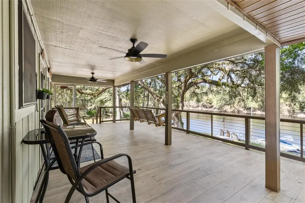 1069 SE Suwannee Trail Branford FL 32008