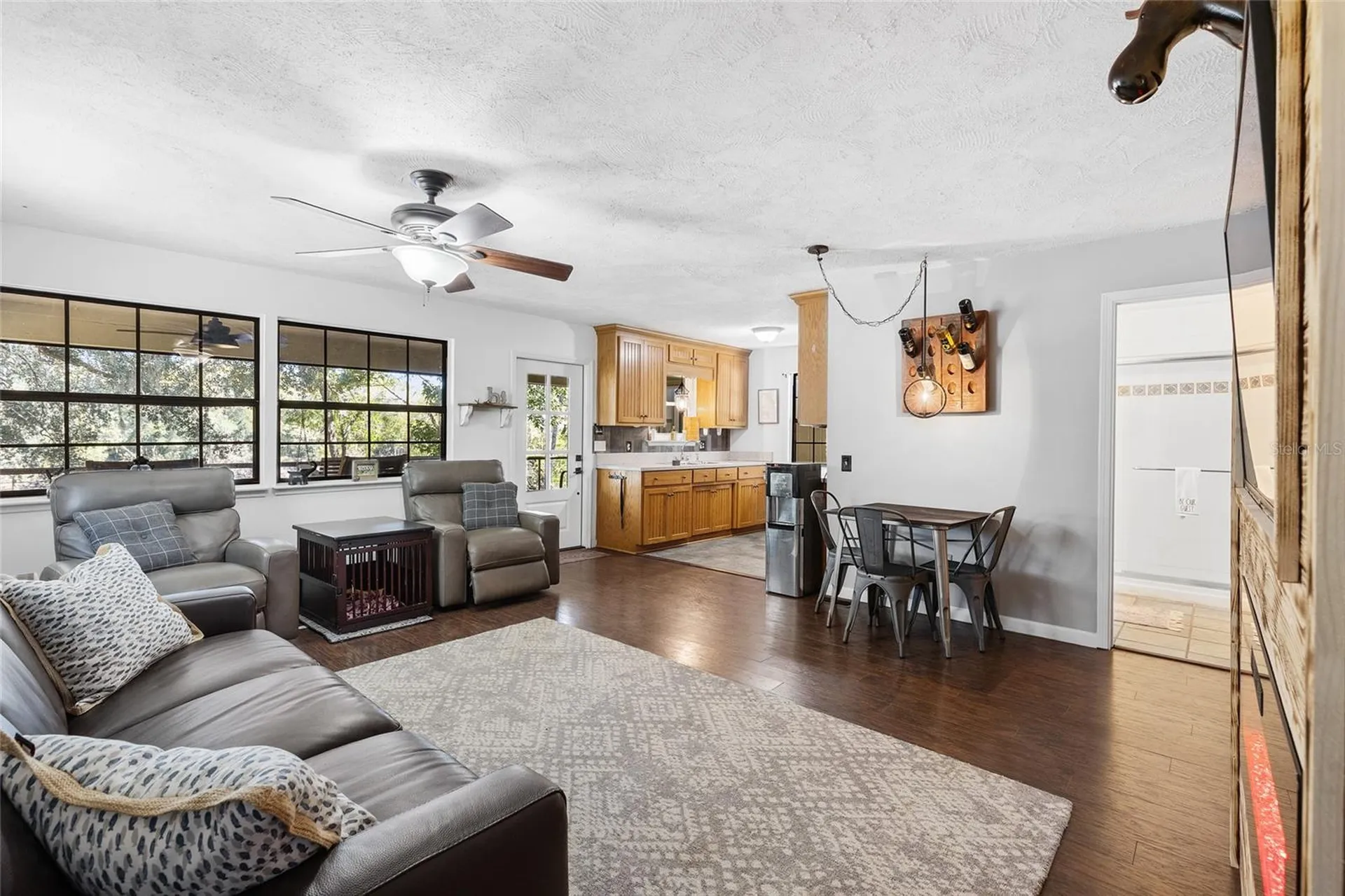1069 SE Suwannee Trail Branford FL 32008